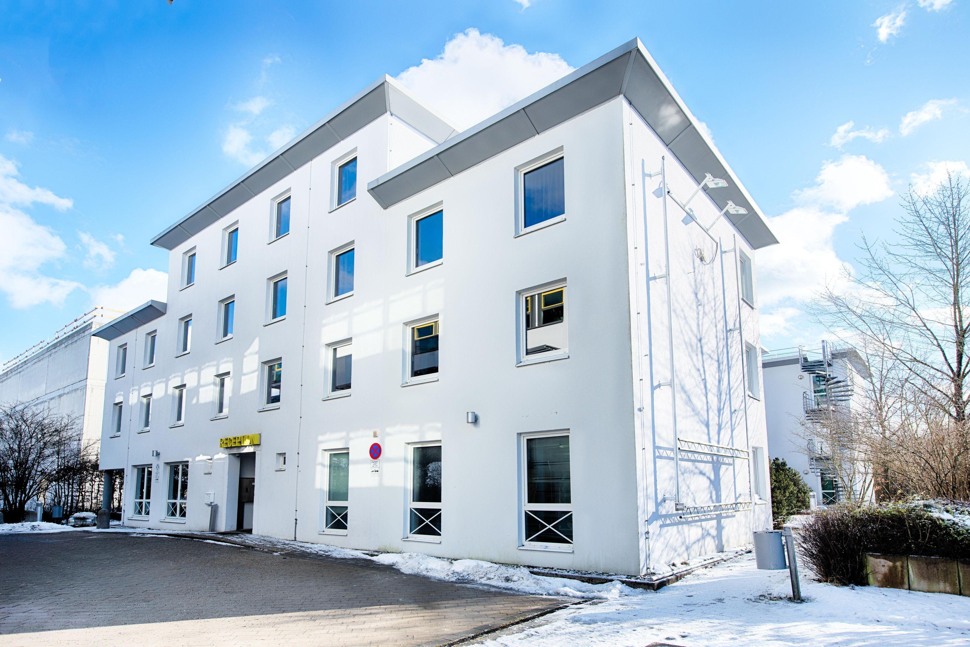 B&B Hotel Muenchen-Putzbrunn Exteriör bild